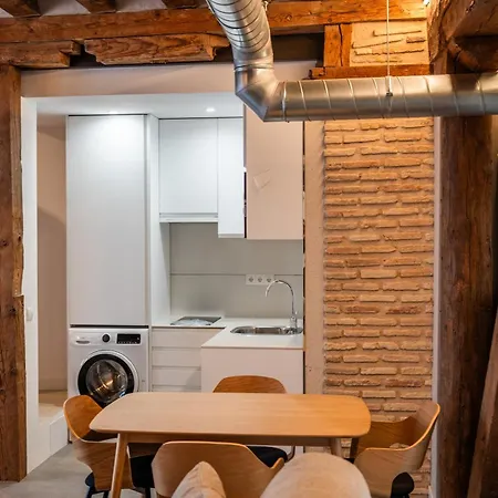 Apartamentos Santa Fe - Calle Armas By Toledo Ap Exterior photo