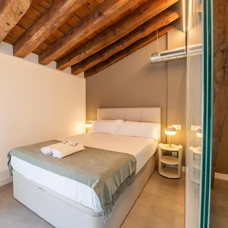 Apartamentos Santa Fe - Calle Armas By Toledo Ap Exterior photo